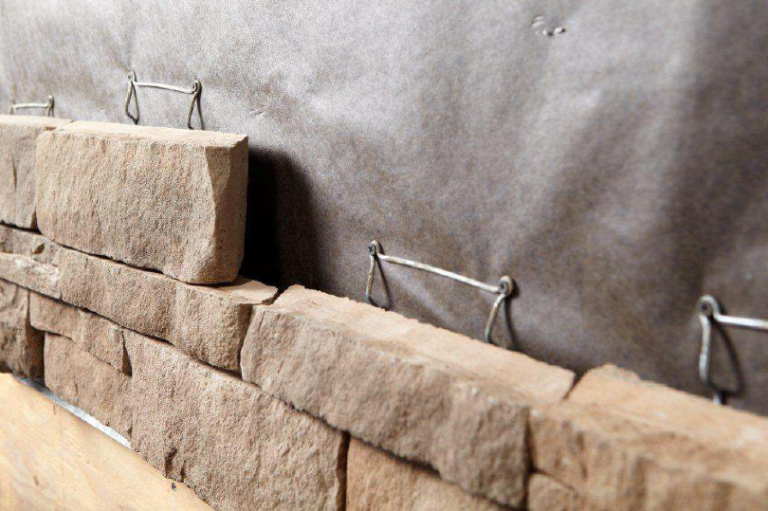 ClipStone Mortarless Stone Veneers Add Style Katahdin Cedar Log Homes