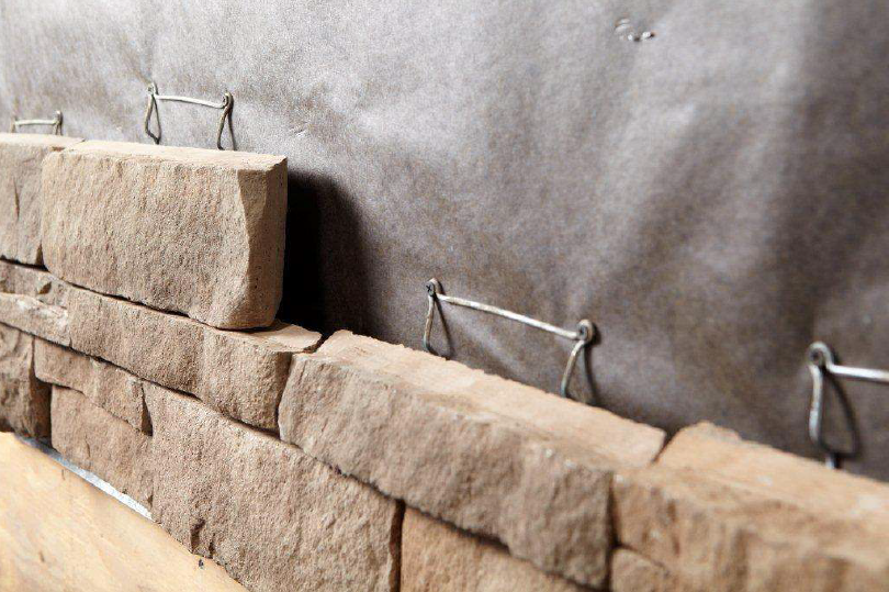 ClipStone Mortarless Stone Veneers Add Style Katahdin Cedar Log Homes